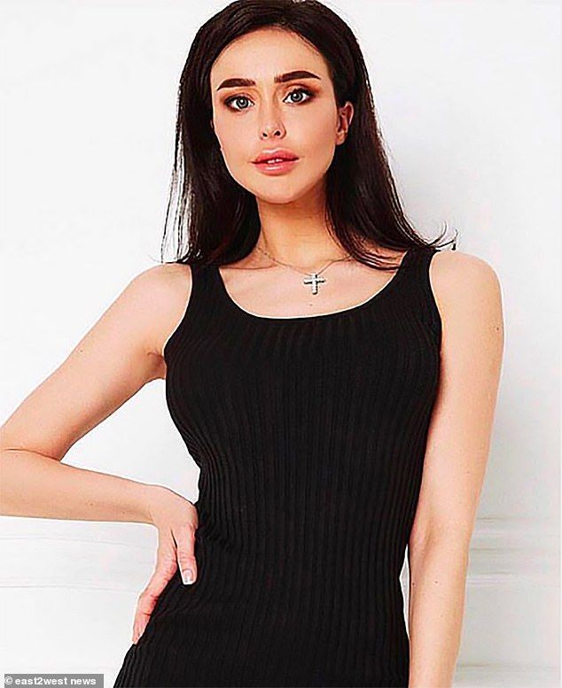 Güzel model boğularak can verdi! 8