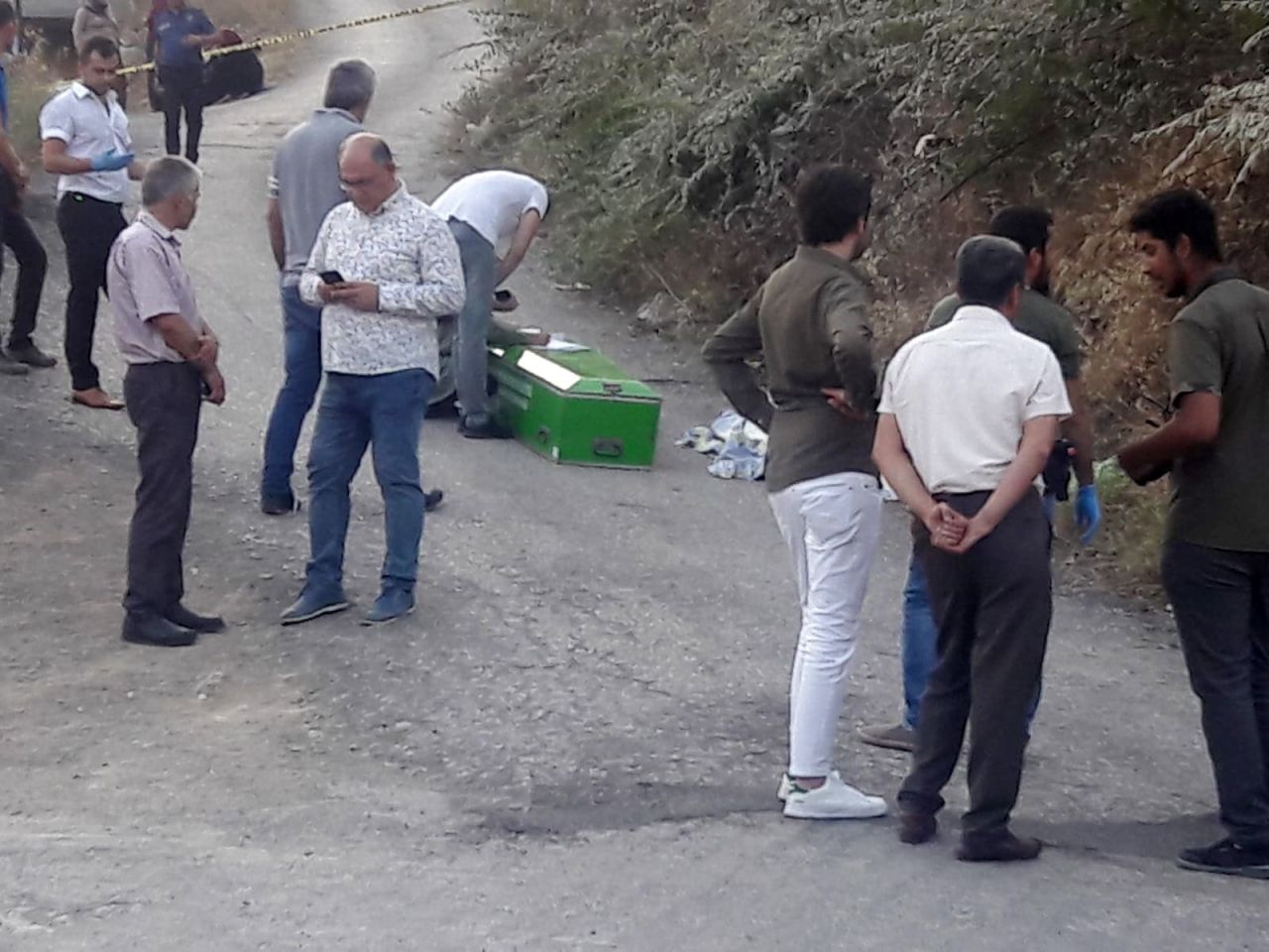 Bir gün arayla intihar ettiler! 2