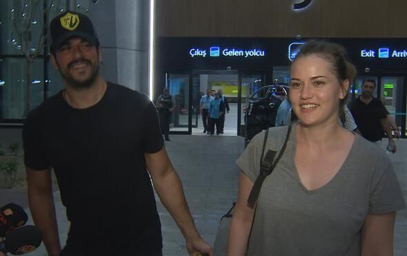 4 ay önce doğum yapan Fahriye Evcen havalimanında böyle görüntülendi! 2