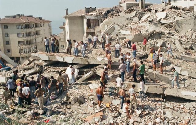Büyük felaketin üzerinden 20 yıl geçti! 4