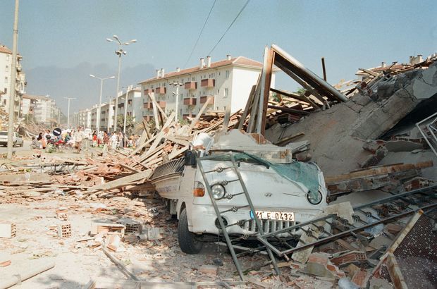 Büyük felaketin üzerinden 20 yıl geçti! 2