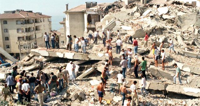 Büyük felaketin üzerinden 20 yıl geçti! 10