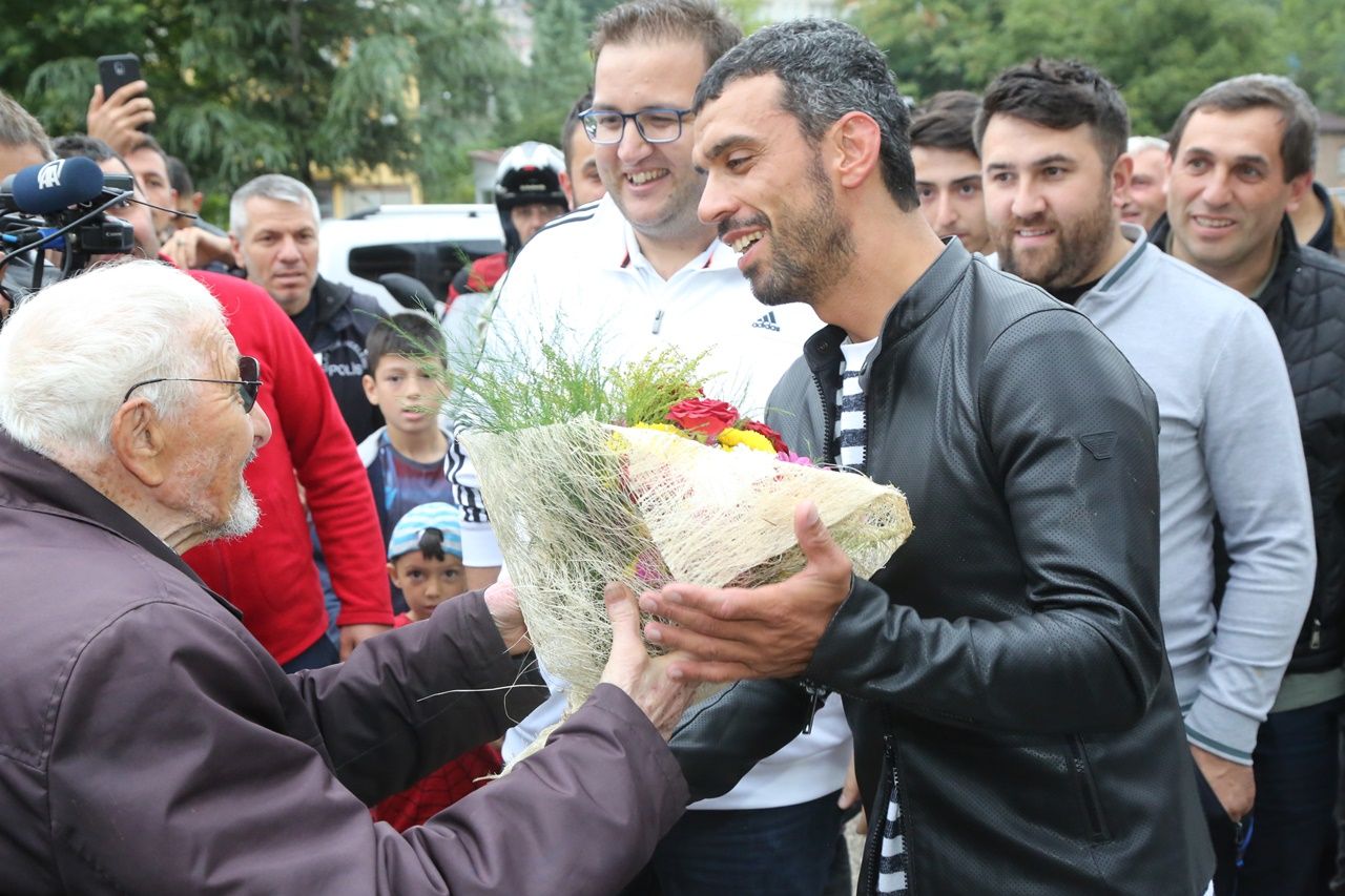 Kenan Sofuoğlu'na 95'lik rakip... 11