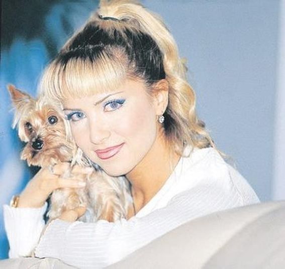 Estetik operasyonlarıyla bambaşka birine dönüştüler! 15