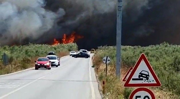 Tatilcilerin gözde mekanı alevlere teslim! 8