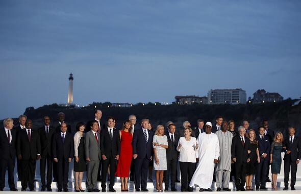 G7 zirvesine damga vuran öpücükler! 9