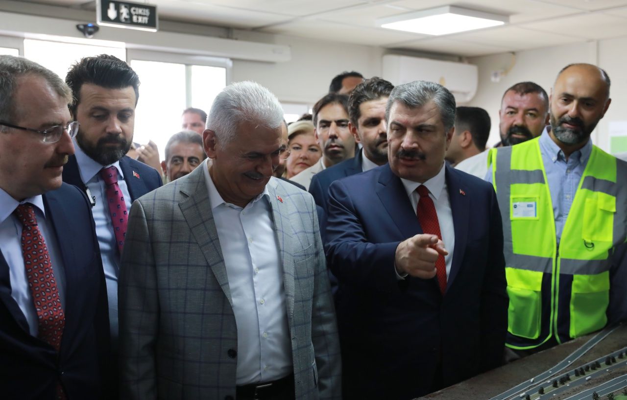 Bakan Koca, Kazım Türker'le dev yatırımı gezdi! 1