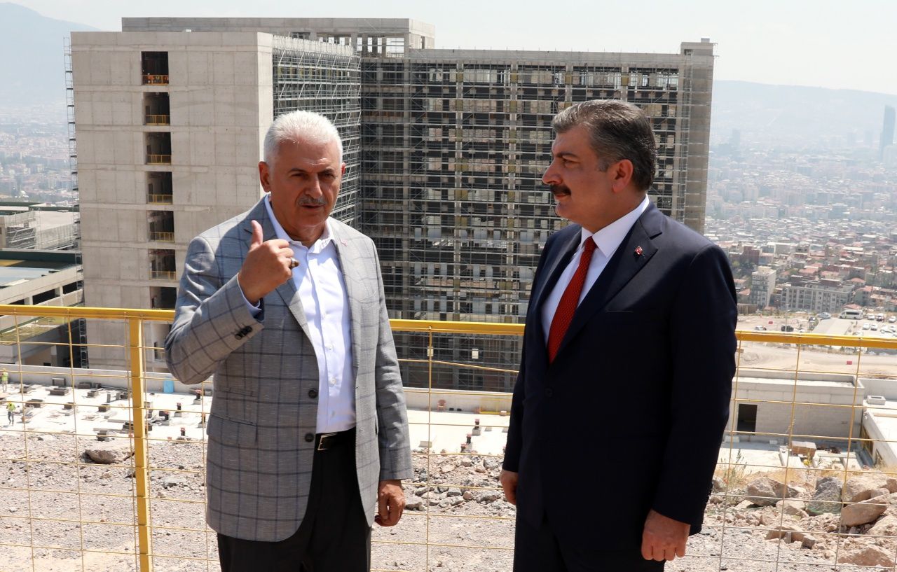 Bakan Koca, Kazım Türker'le dev yatırımı gezdi! 9