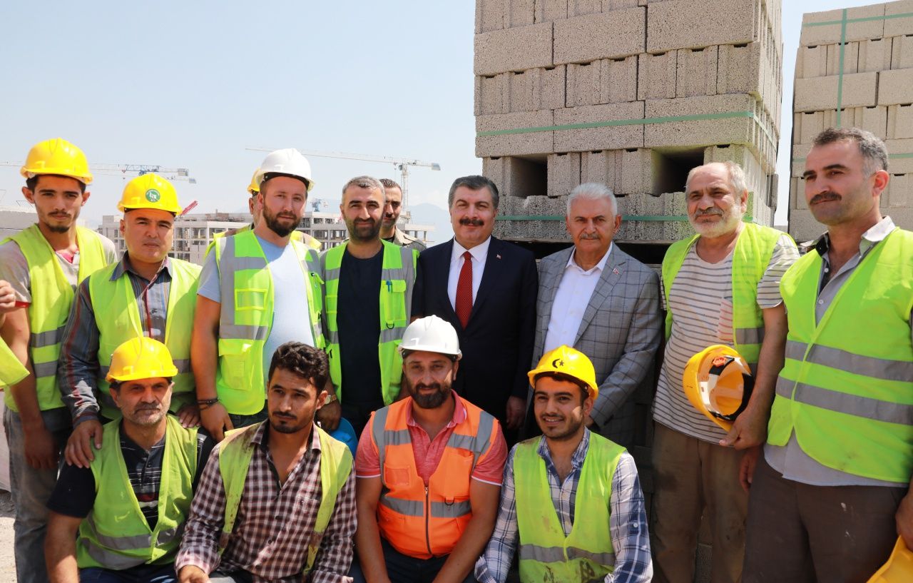 Bakan Koca, Kazım Türker'le dev yatırımı gezdi! 10