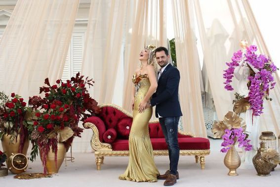 Aylin Coşkun'dan festival tadında düğün! 3