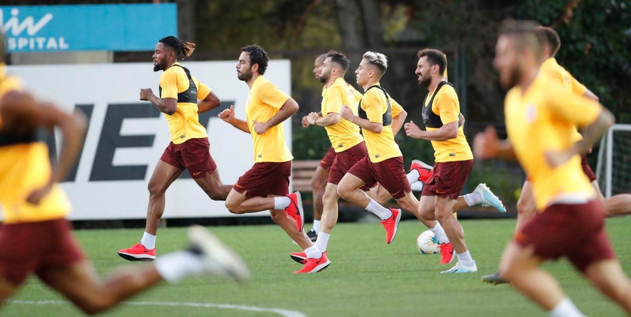 Yeni transferler Florya'da... 5