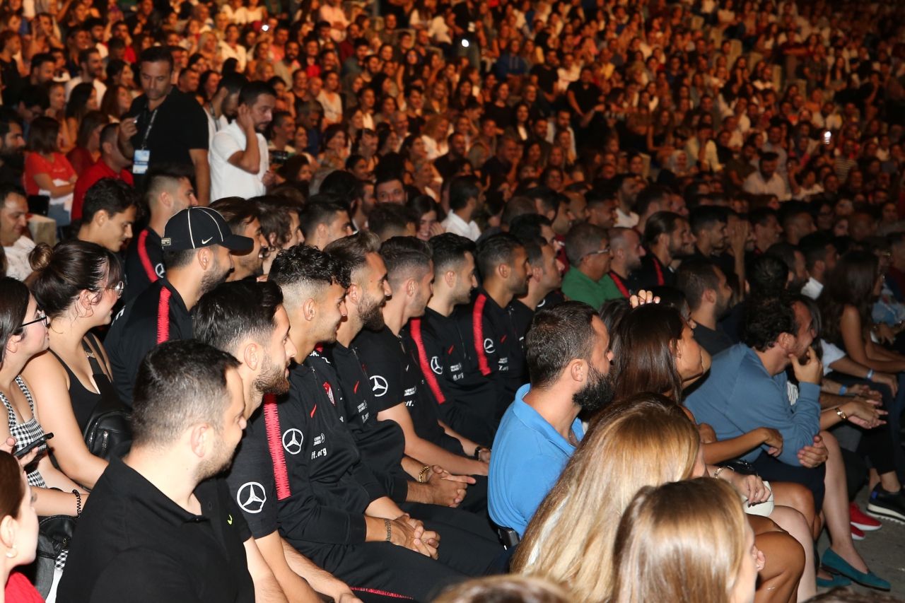 Harbiye'de milli takım coşkusu! 6