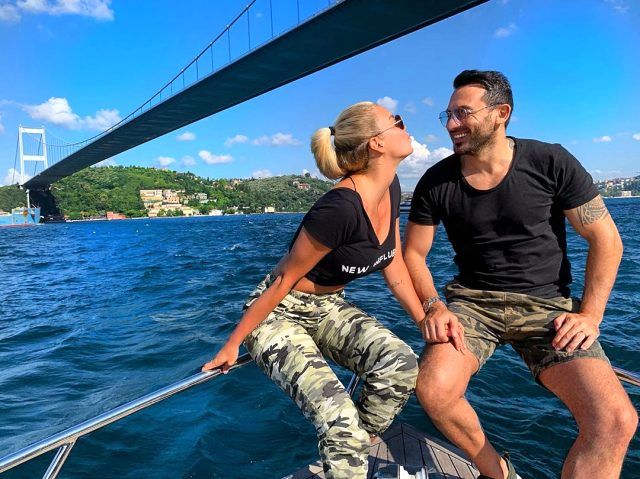 Eski futbolcu nikah masasına oturdu! 5