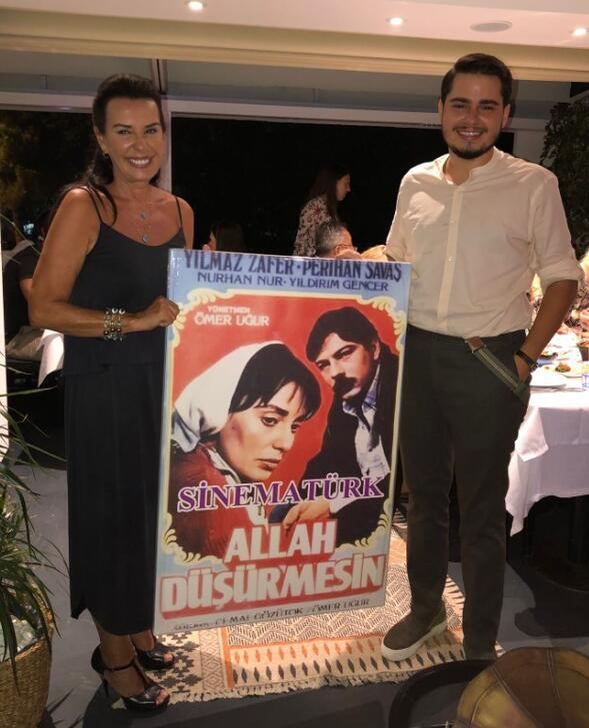 Perihan Savaş'a büyük jest! 2