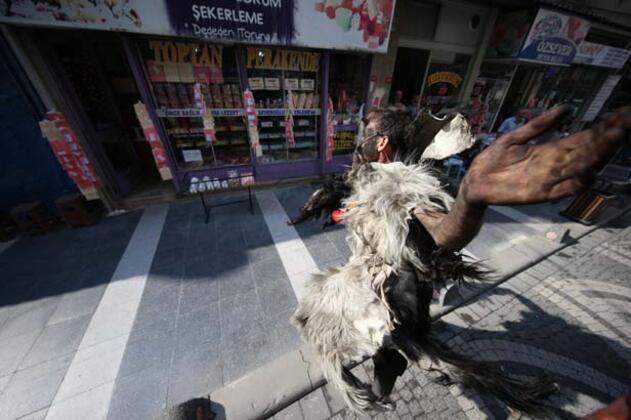 Balıkesir sokaklarında dehşete düşüren görüntü! 43