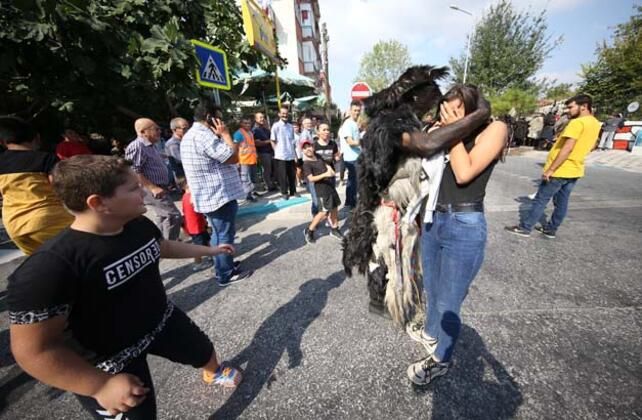 Balıkesir sokaklarında dehşete düşüren görüntü! 8
