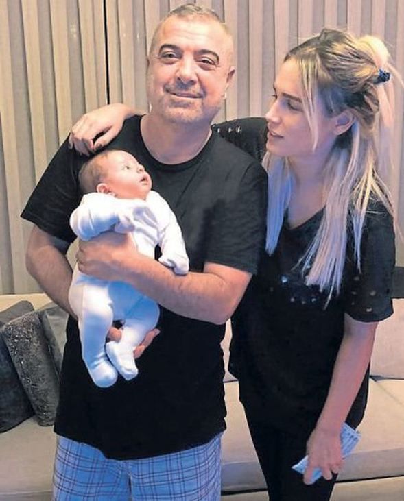 "Banyoya kapanıp hüngür hüngür ağladım..." 7