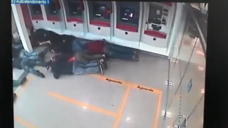 Hollywood filmi gibi soygun! 2