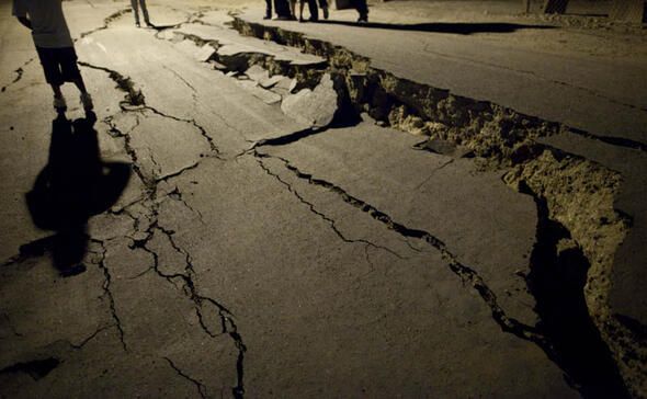 "UFO'lar büyük deprem ve felaketlerin habercisi" 9