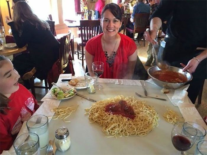 Akıllara zarar restoran servisleri! 17