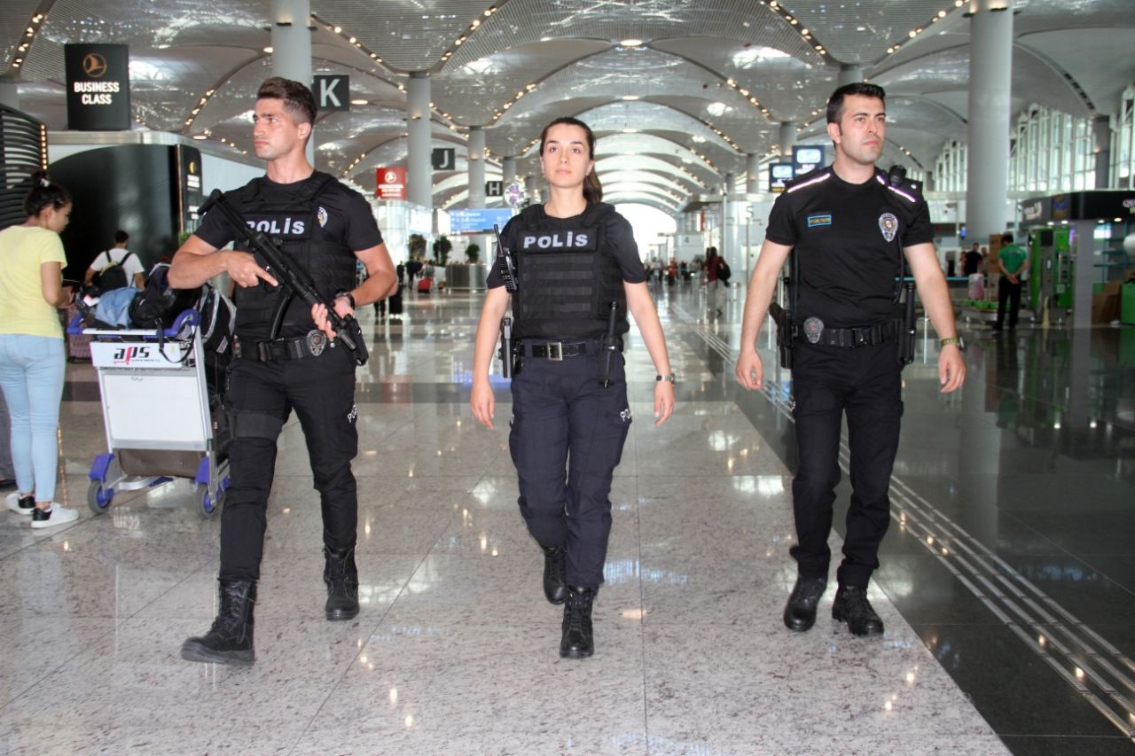 İstanbul Havalimanı 'Acil Müdahale Timi'ne emanet! 15