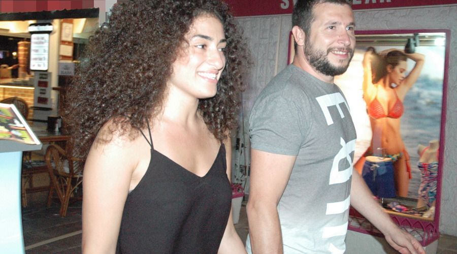 Ünlü çiftten flaş karar! 7