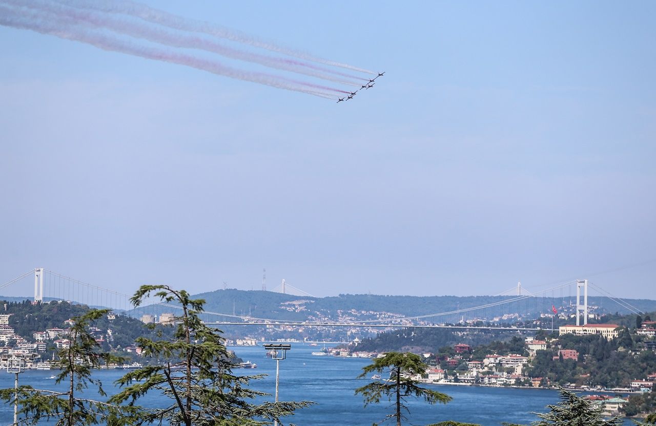 İstanbul Boğazı'nda Türk Yıldızları... 3