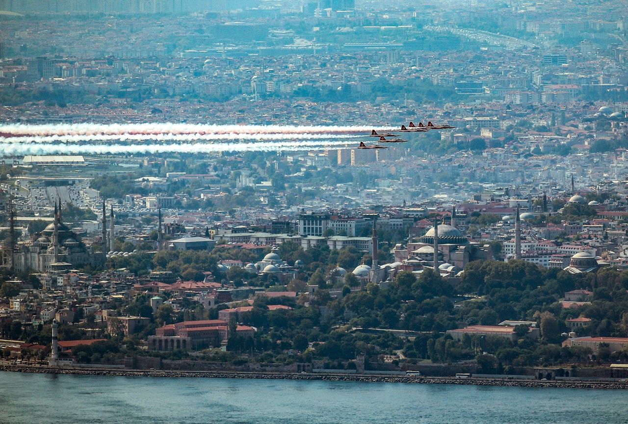 İstanbul Boğazı'nda Türk Yıldızları... 19