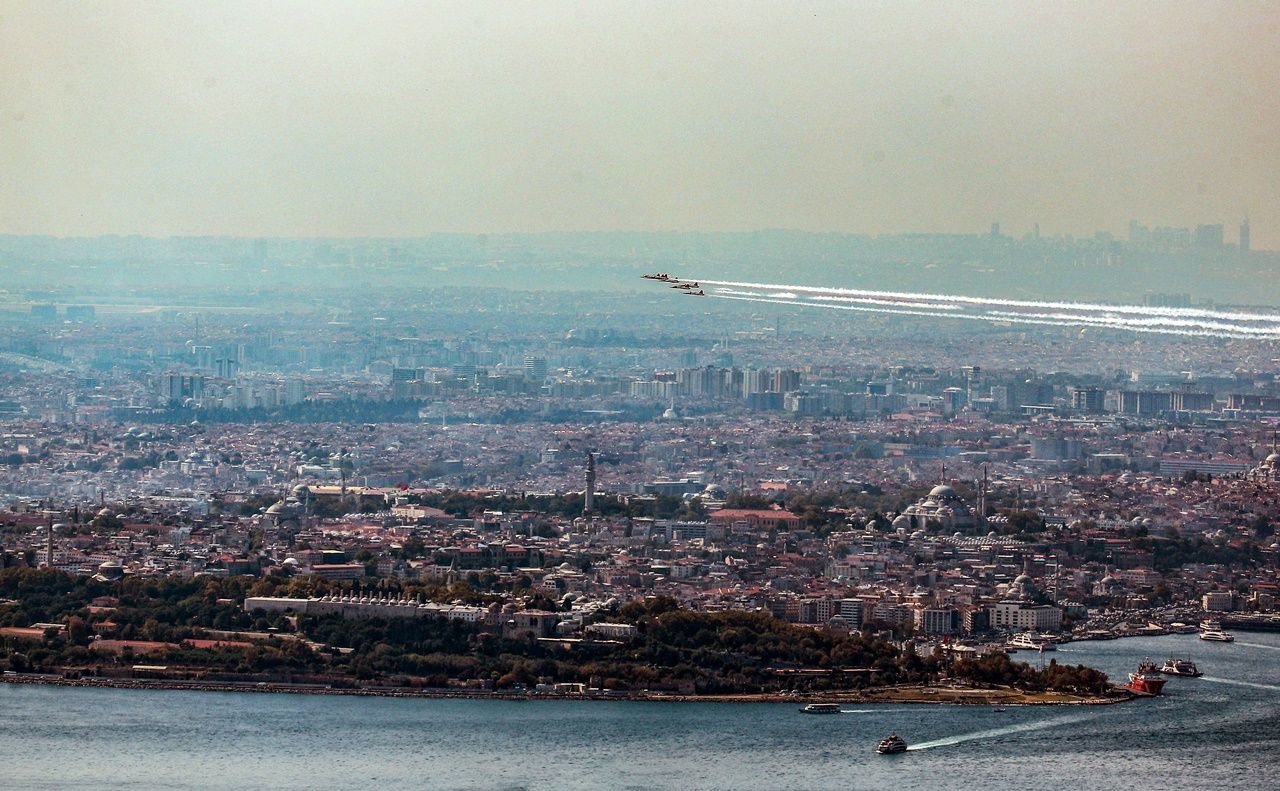 İstanbul Boğazı'nda Türk Yıldızları... 26