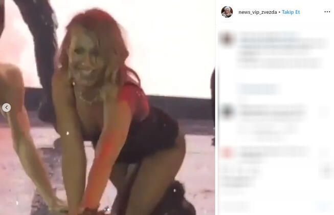 Putin'in manevi kızı, düğününde striptiz yaptı! 12