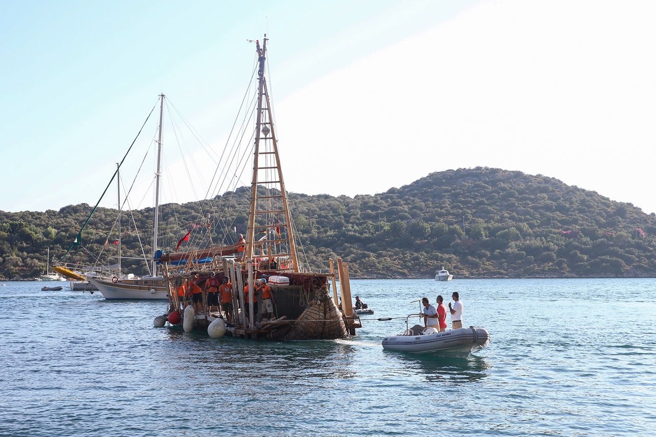 Antik gemi Abora IV Kaş'a geldi... 6