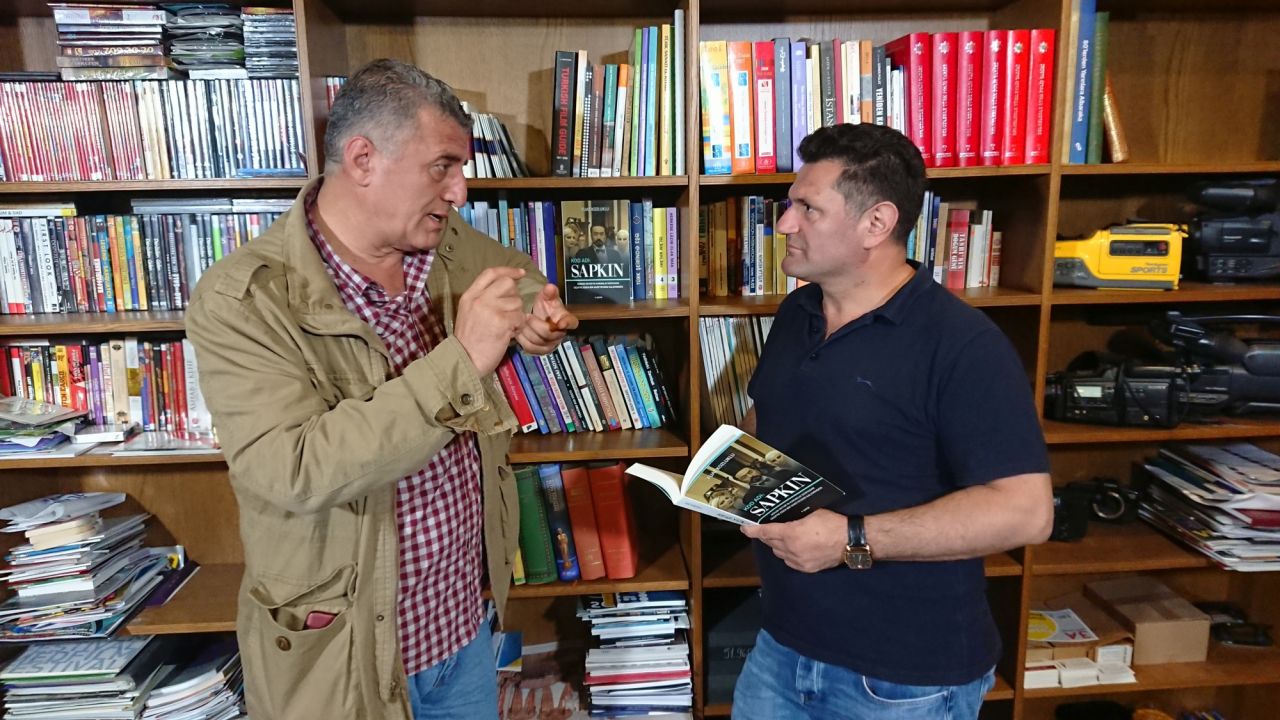 "Zengin bir ailenin çocuğu kılığına girerek Adnan Oktar örgütüne sızdım!" 4