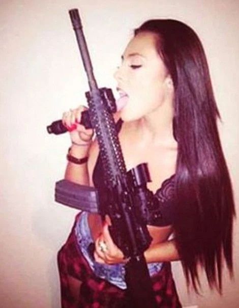 İşledikleri suçlarla erkekleri gölgede bıraktılar! 11