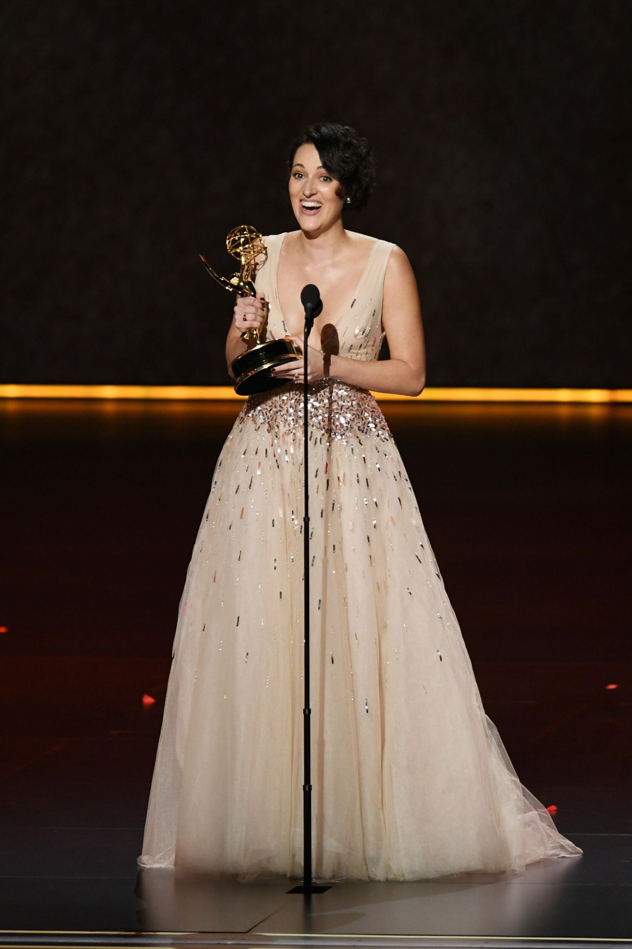 71. Emmy Ödülleri sahiplerini buldu! 13