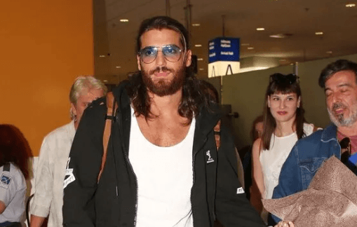 Atina'da Can Yaman rüzgarı! 2