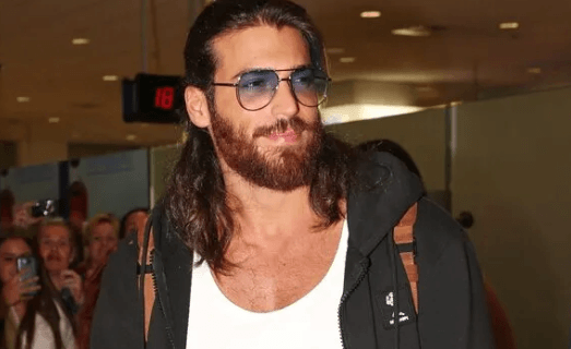Atina'da Can Yaman rüzgarı! 3
