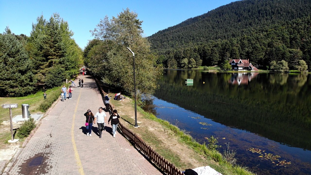 Gölcük Tabiat Parkı'na ziyaretçi akını... 5