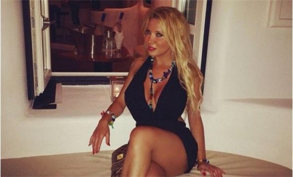 Ciciş Ceyda Ersoy çıplak fotoğrafını paylaştı! 11