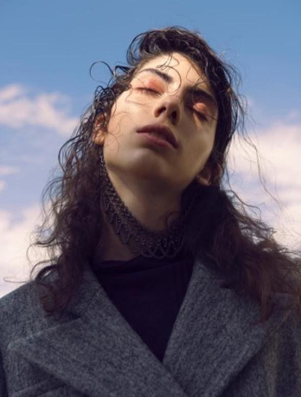 Gucci defilesinde yürüyen ilk Türk: Öykü Baştaş! 10