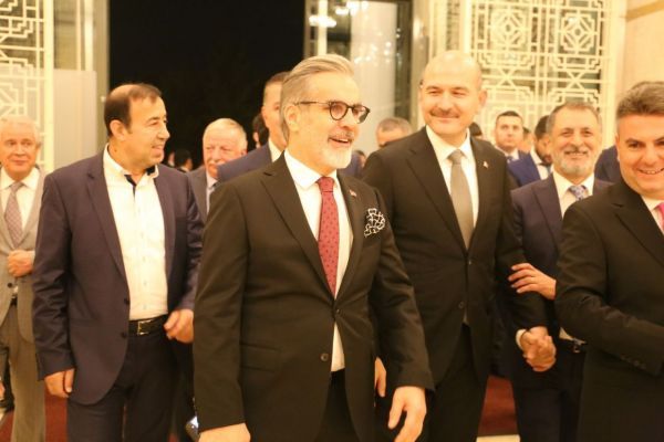 Özışık ailesinin mutlu günü! 6