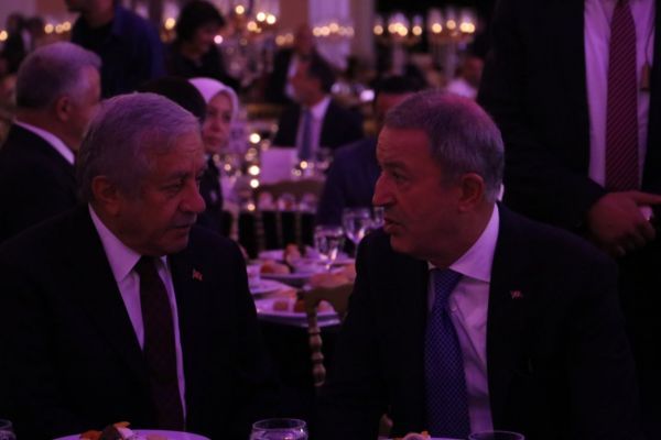 Özışık ailesinin mutlu günü! 11