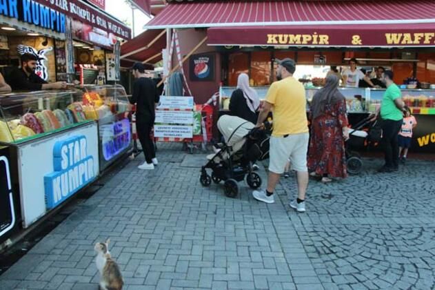 Ortaköy'de burun tıkatan koku! 6