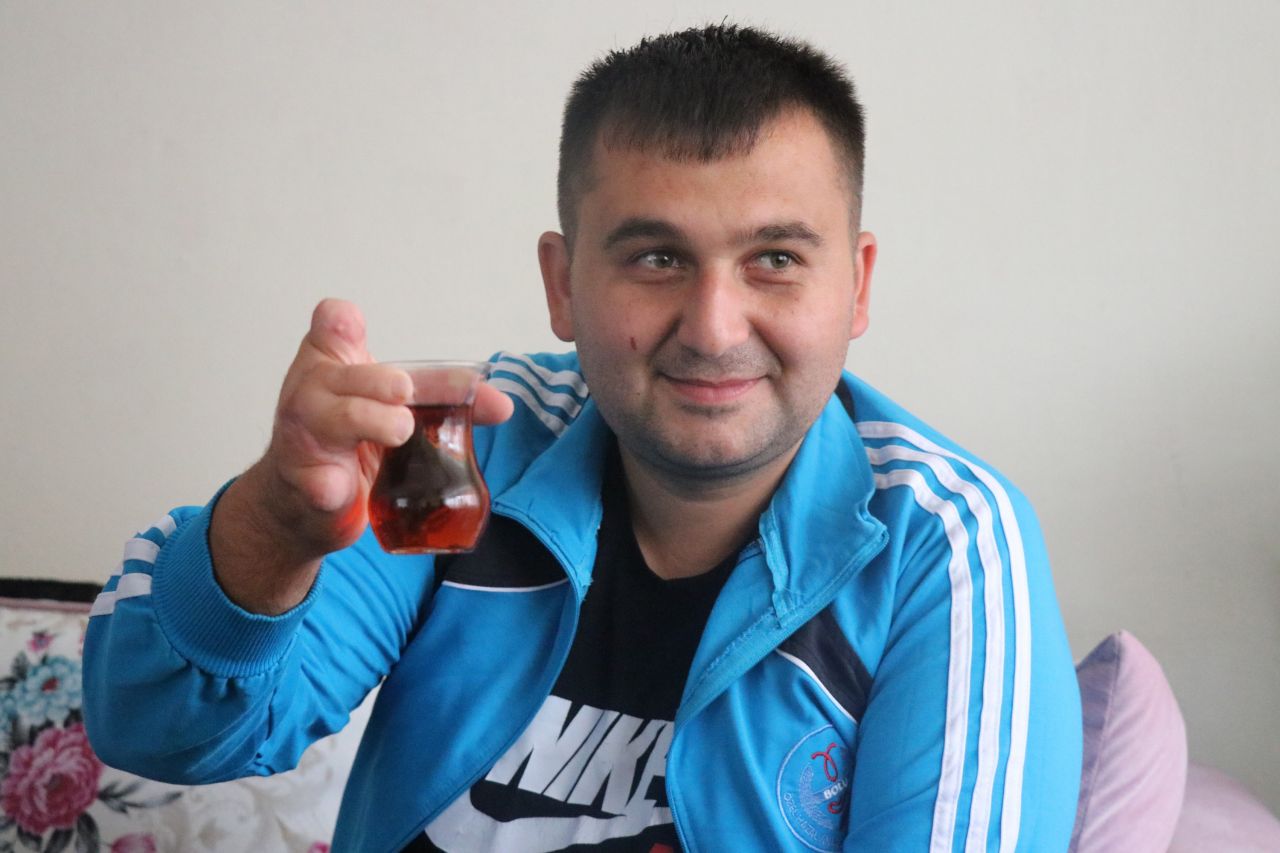 Ayak parmakları eline dikildi! 1