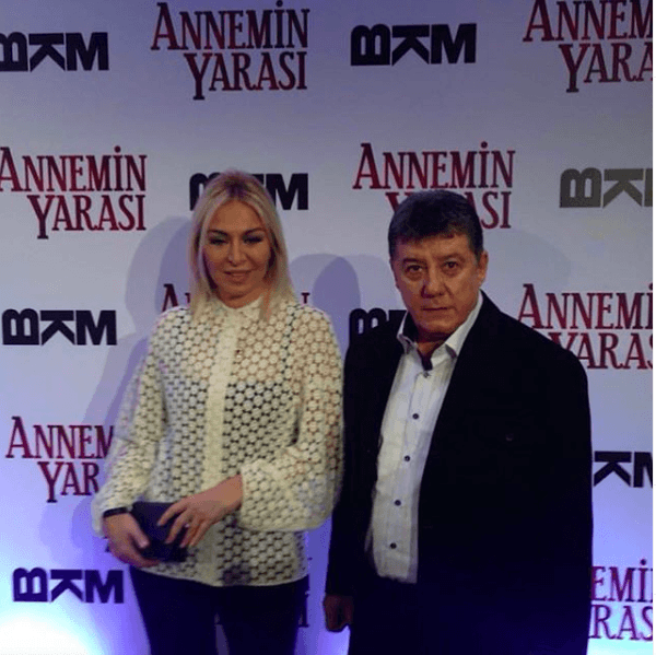 Usta oyuncu son yolculuğuna uğurlandı! 15