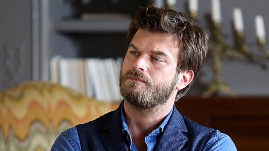 Kıvanç Tatlıtuğ yapımcılığa soyunuyor! 4
