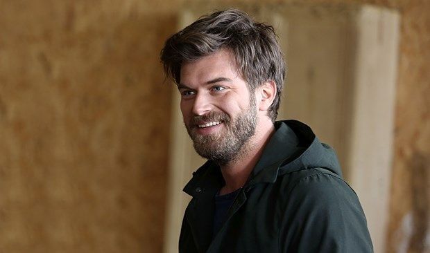 Kıvanç Tatlıtuğ yapımcılığa soyunuyor! 6