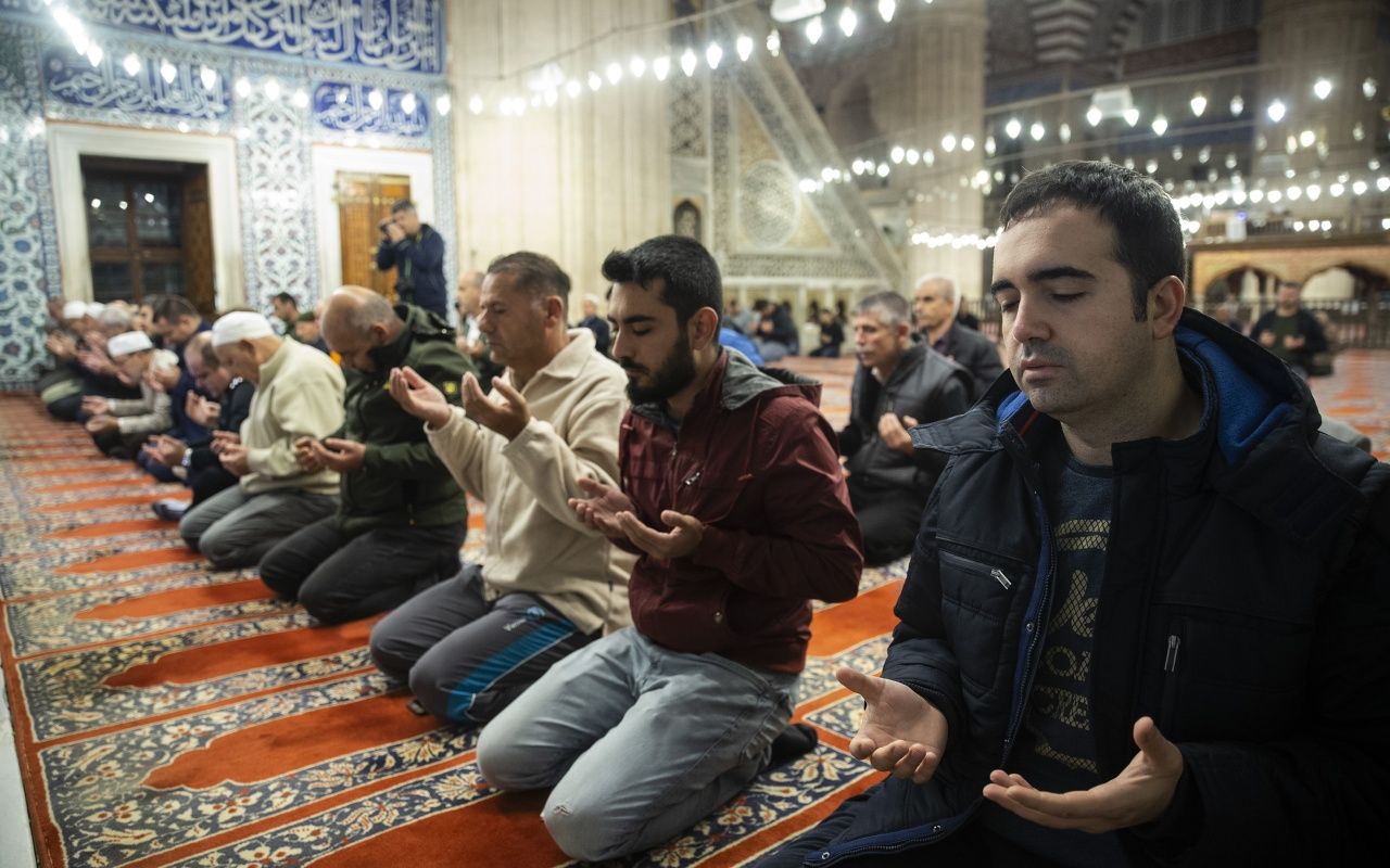 90 bin camide Mehmetçik için dua edildi! 16