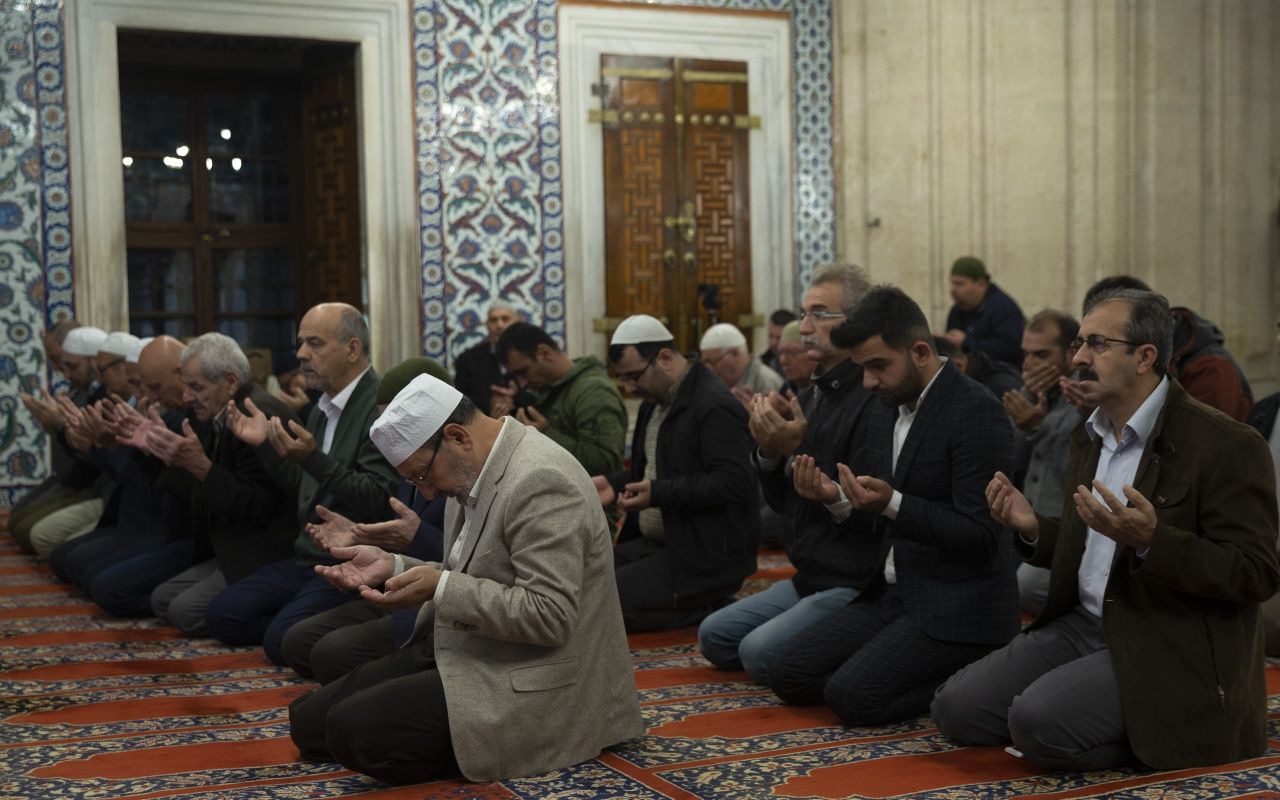 90 bin camide Mehmetçik için dua edildi! 21