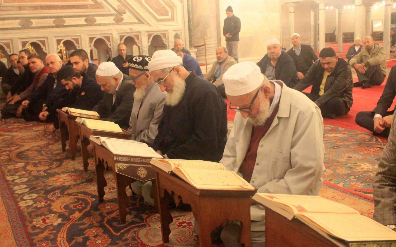 90 bin camide Mehmetçik için dua edildi! 23