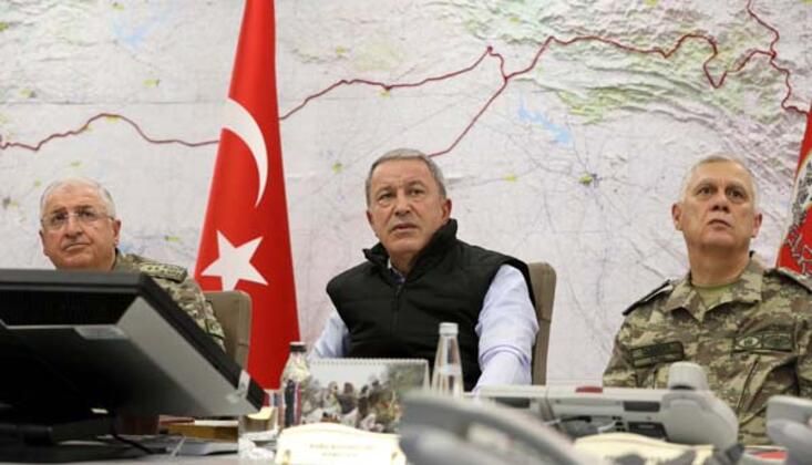 Bakan Akar 'Barış Pınarı Harekatı'nı bizzat idare ve sevk ediyor 4